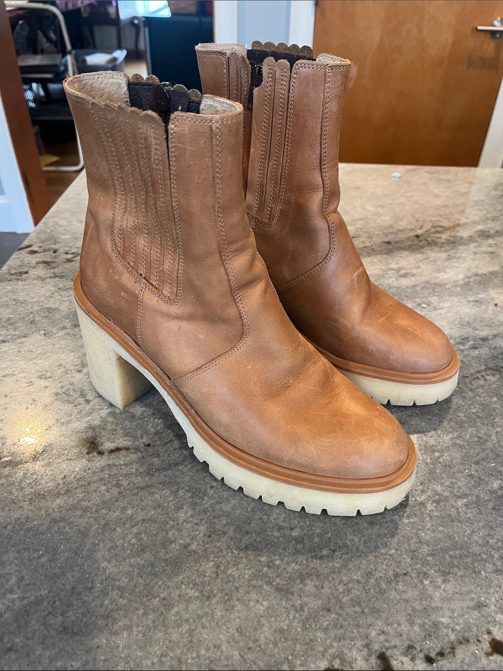 Free People Tan Leather Platform Chelsea Boots - Stylish Women's Ankle Boot